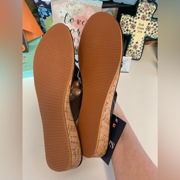 NWT Chaps Flip Flops size 11 - Picture 10 of 16